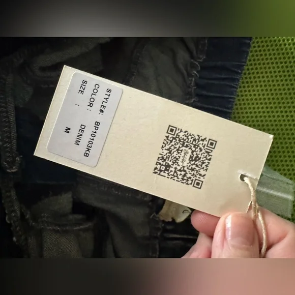 Blue Velvet lightweight patchwork heart embroidered jeans medium nwt - Picture 8 of 13